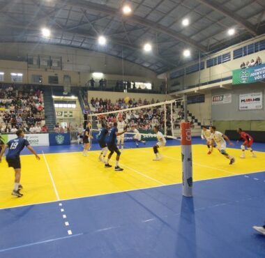 JOINVILLE VÔLEI VENCE A SELEÇÃO DA COLÔMBIA DUAS VEZES EM SÃO BENTO DO SUL