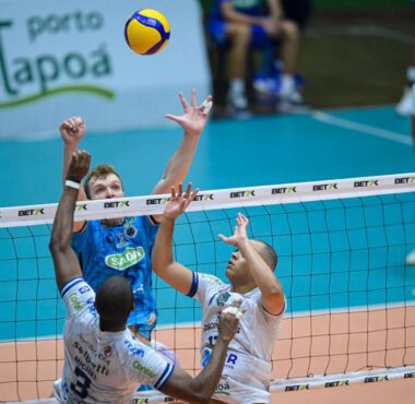 JOINVILLE VÔLEI ENFRENTA O SADA CRUZEIRO NESTE SÁBADO PELA SUPERLIGA