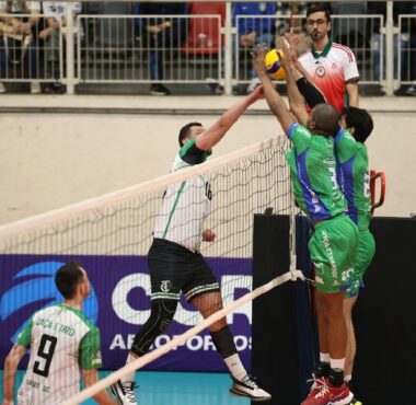 JOINVILLE VÔLEI ESTREIA COM VITÓRIA POR 3 SETS A 0 NO CAMPEONATO CATARINENSE