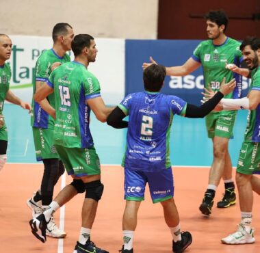 JOINVILLE VÔLEI SUPERA PIÇARRAS E CONQUISTA 2ª VITÓRIA NO CATARINENSE