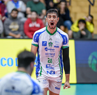 Joinville Vôlei vence Campinas no 1º jogo dos playoffs e decide em casa vaga na semifinal