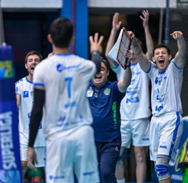 Joinville Vôlei encara Juiz de Fora nesta quinta-feira em confronto decisivo pela Superliga